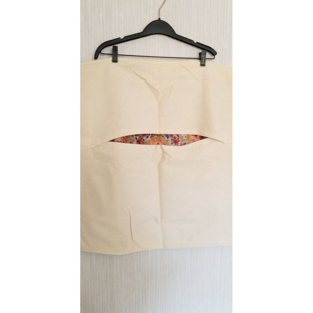 Embroidered Large Pillowcase - Picture 4 of 4